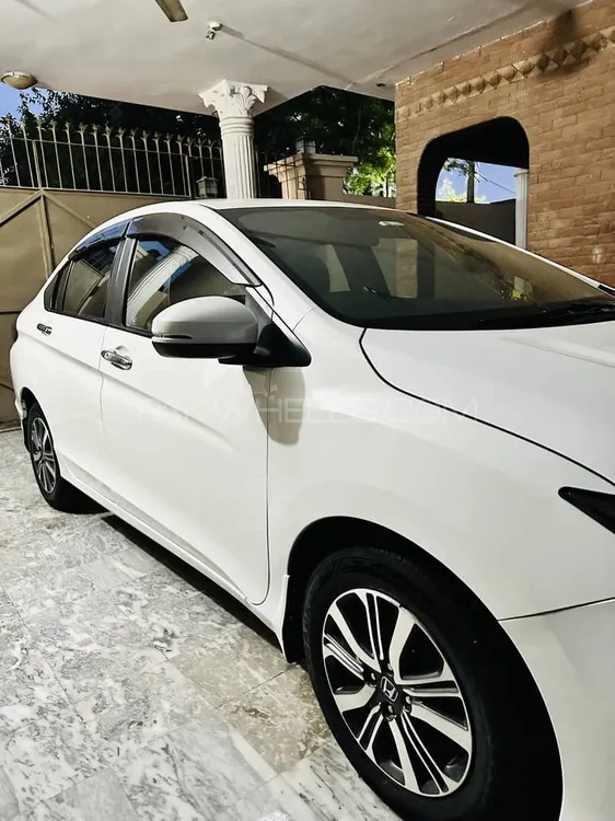 Honda City 2022 for Sale in Faisalabad Image-1