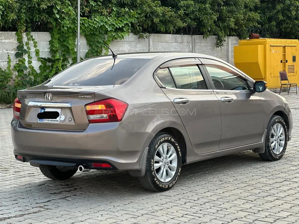 Honda City 2016 for Sale in Islamabad Image-1