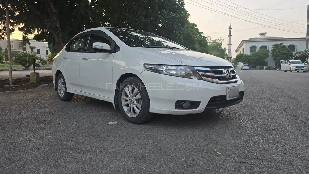 Honda City 2017 for Sale in Islamabad Image-1