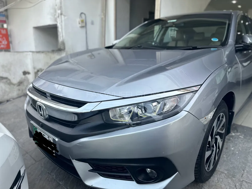 Honda Civic 2018 for Sale in Lahore Image-1