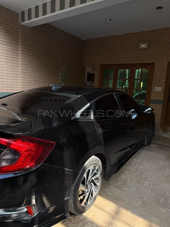 Honda Civic 2018 for Sale in Rawalpindi Image-1