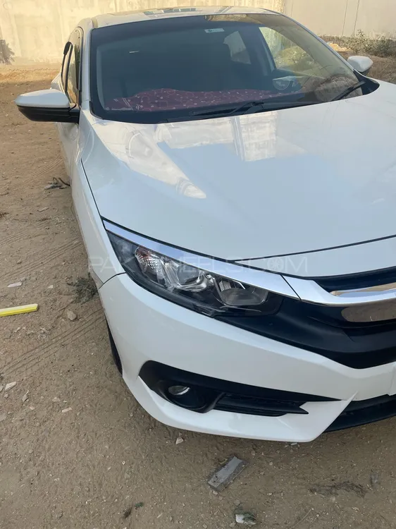 Honda Civic 2018 for Sale in Karachi Image-1