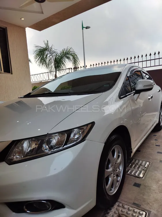 Honda Civic 2014 for Sale in Islamabad Image-1
