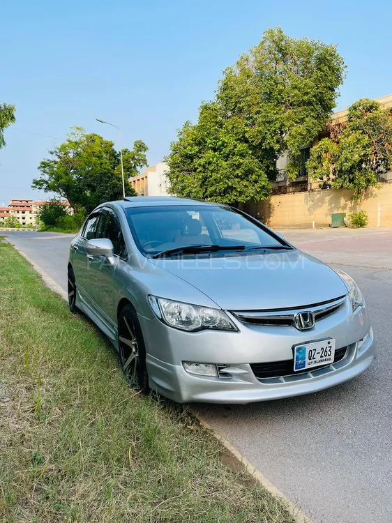 Honda Civic 2010 for Sale in Islamabad Image-1