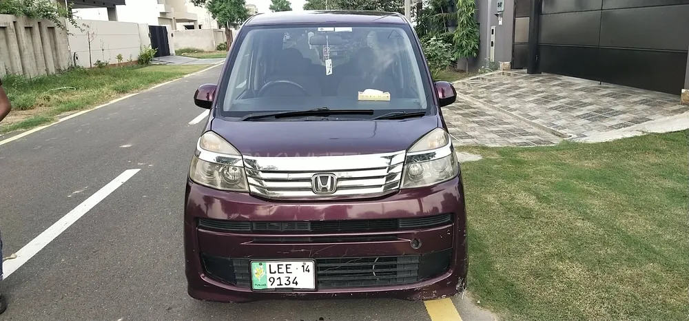 Honda Life 2014 for Sale in Lahore Image-1