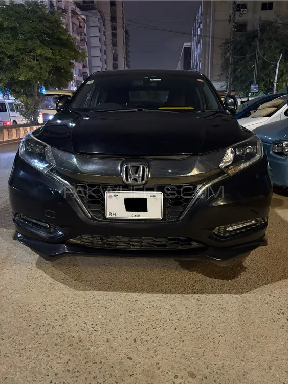 Honda Vezel 2016 for Sale in Karachi Image-1