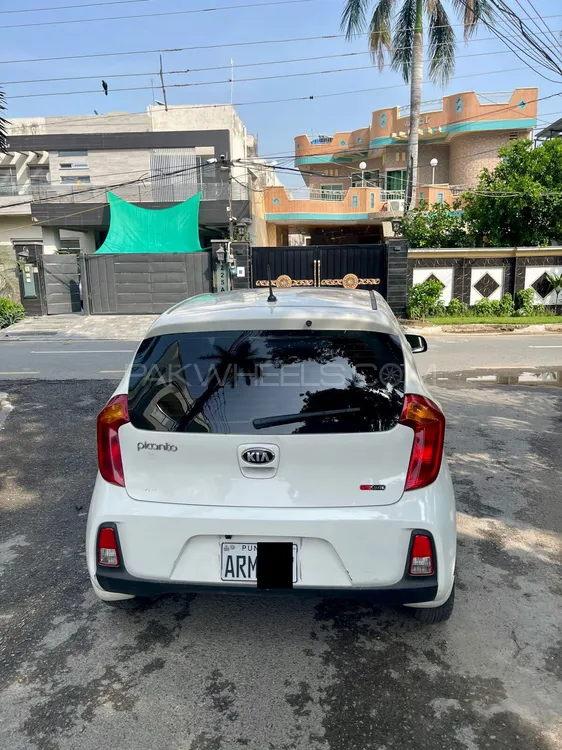 KIA Picanto 2024 for Sale in Lahore Image-1
