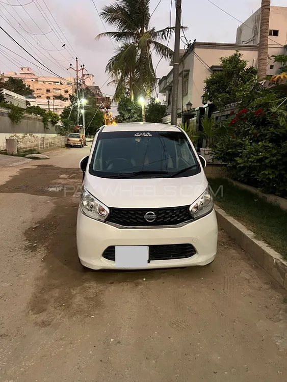 Nissan Dayz 2017 for Sale in Karachi Image-1