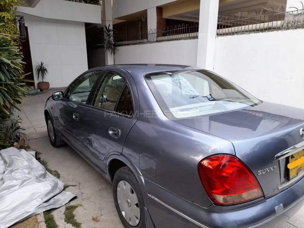 Nissan Sunny 2005 for Sale in Lahore Image-1