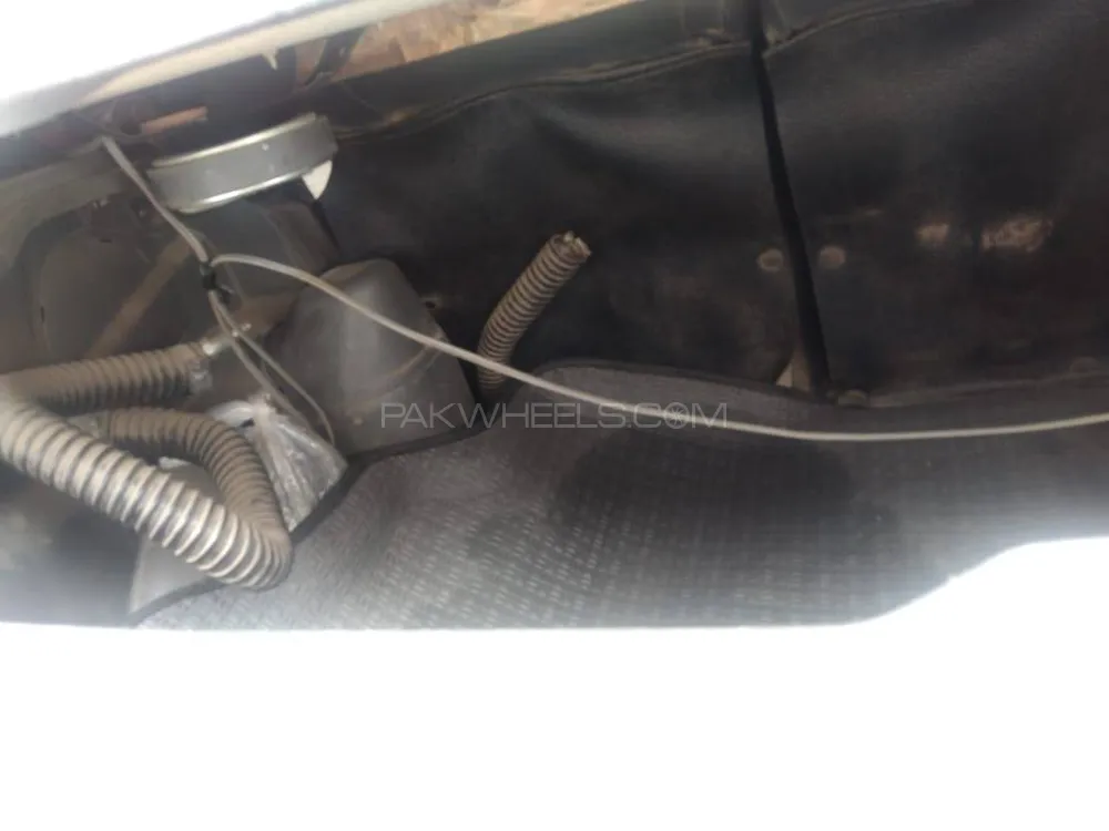 Suzuki Cultus 2006 for Sale in Peshawar Image-1