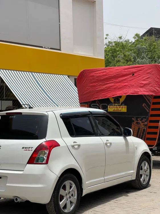 Suzuki Swift 2014 for Sale in Hyderabad Image-1