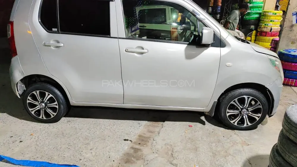 Suzuki Wagon R 2017 for Sale in Gujranwala Image-1