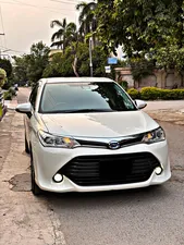 Toyota Corolla Axio Hybrid 1.5 2015 for Sale
