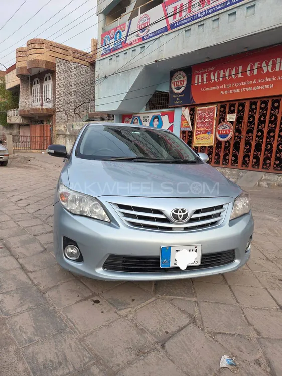 Toyota Corolla 2013 for Sale in Multan Image-1