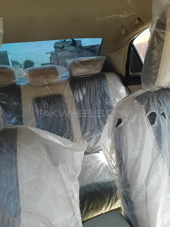 Toyota Corolla 2013 for Sale in Sahiwal Image-1