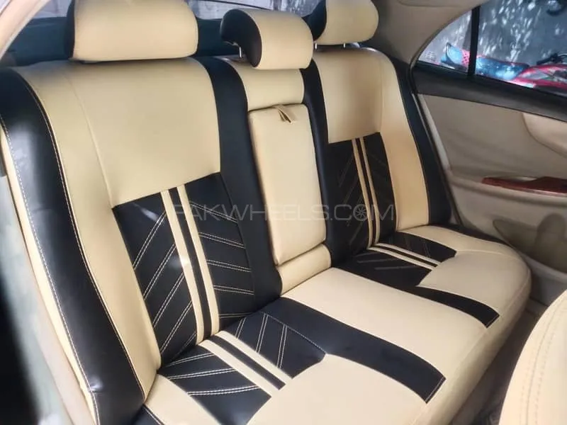 Toyota Corolla 2014 for Sale in Larkana Image-1
