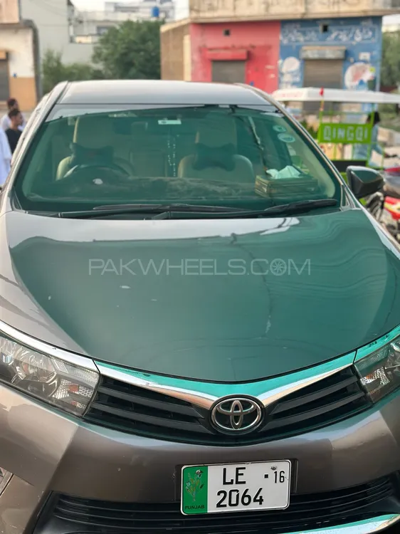 Toyota Corolla 2015 for Sale in Gujrat Image-1