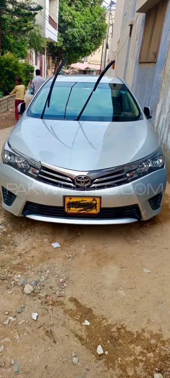 Toyota Corolla 2016 for Sale in Karachi Image-1