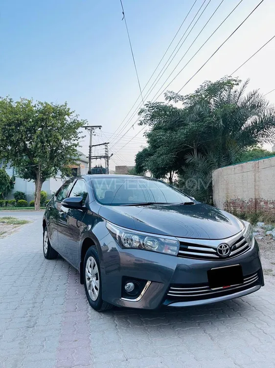 Toyota Corolla 2017 for Sale in Multan Image-1