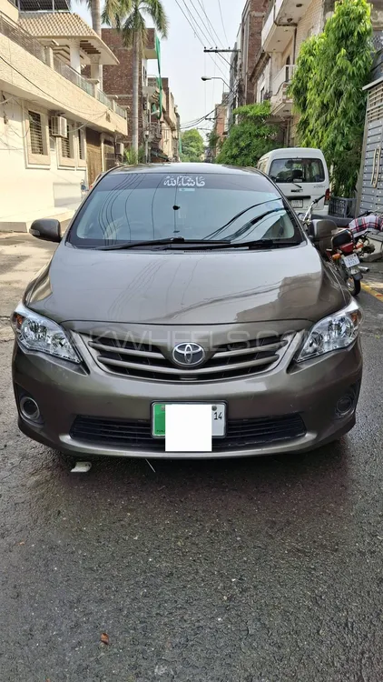 Toyota Corolla 2014 for Sale in Lahore Image-1