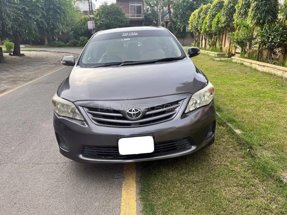 Toyota Corolla 2014 for Sale in Lahore Image-1