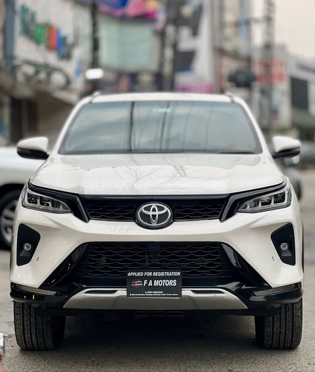 Toyota Fortuner 2022 for Sale in Lahore Image-1