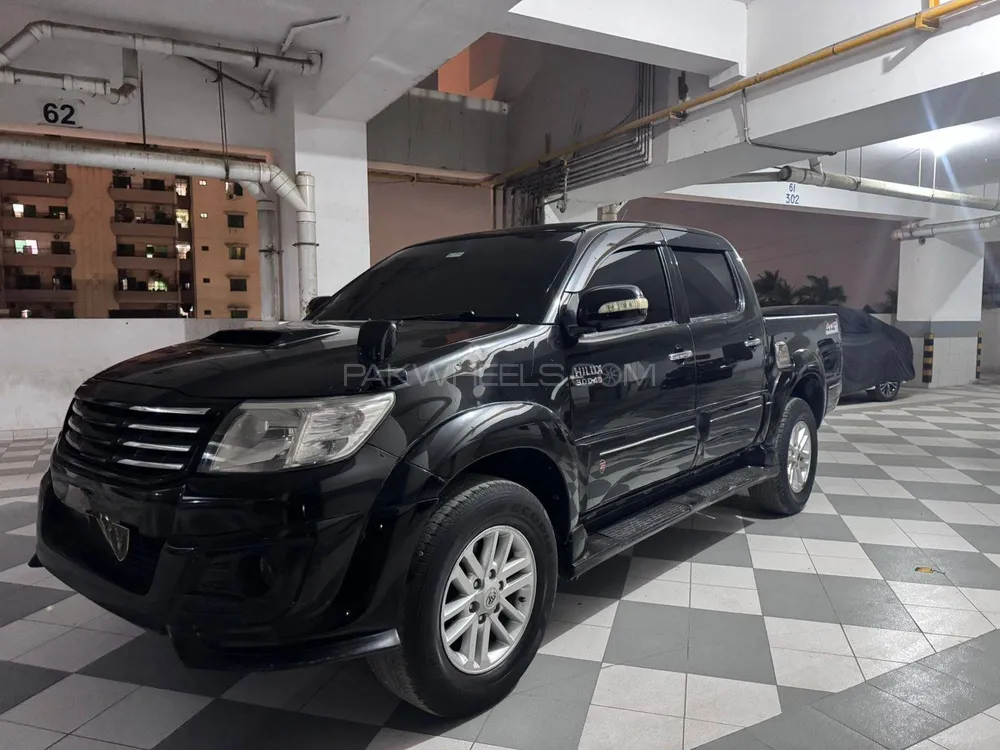 Toyota Hilux 2012 for Sale in Karachi Image-1