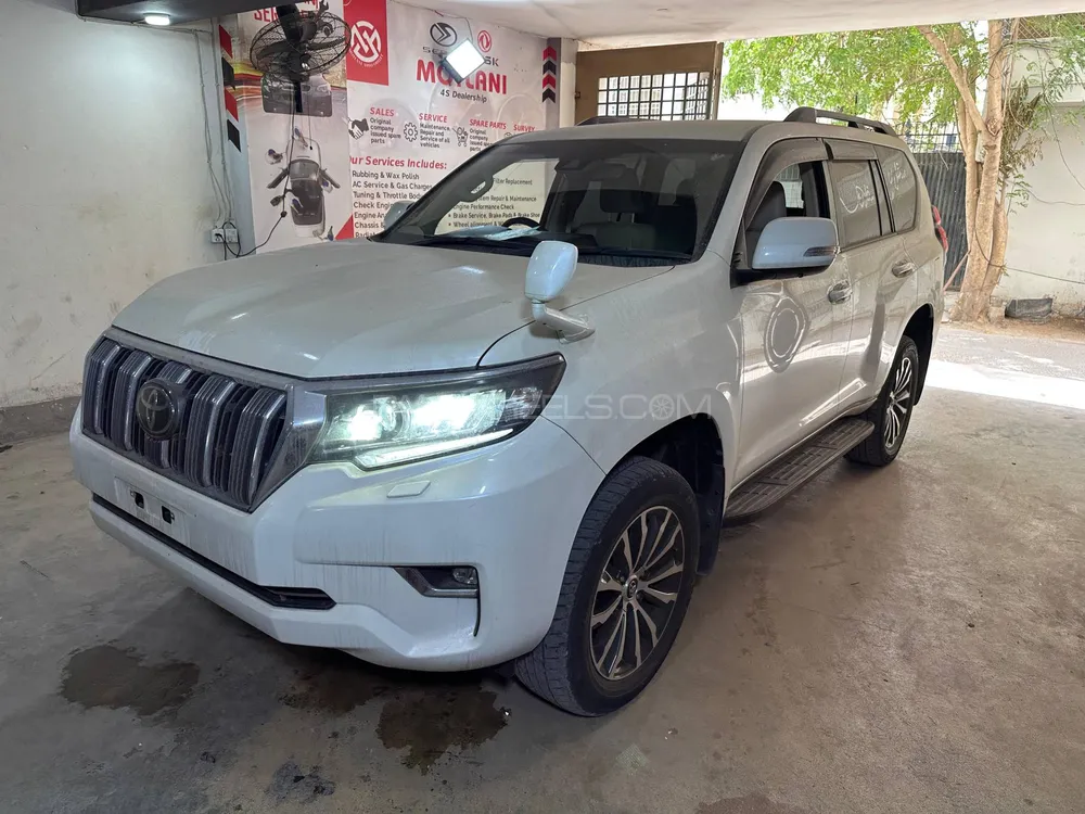 Toyota Prado 2020 for Sale in Karachi Image-1