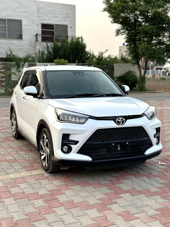 ٹویوٹا رائز 2020 for Sale in چنیوٹ Image-1