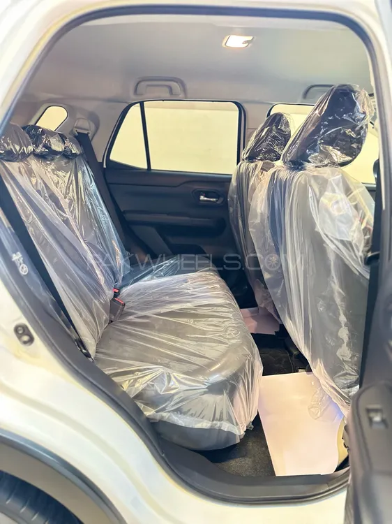 Daihatsu Rocky 2020 for Sale in Lahore Daihatsu Rocky 2020 for Sale in Lahore Image-11
