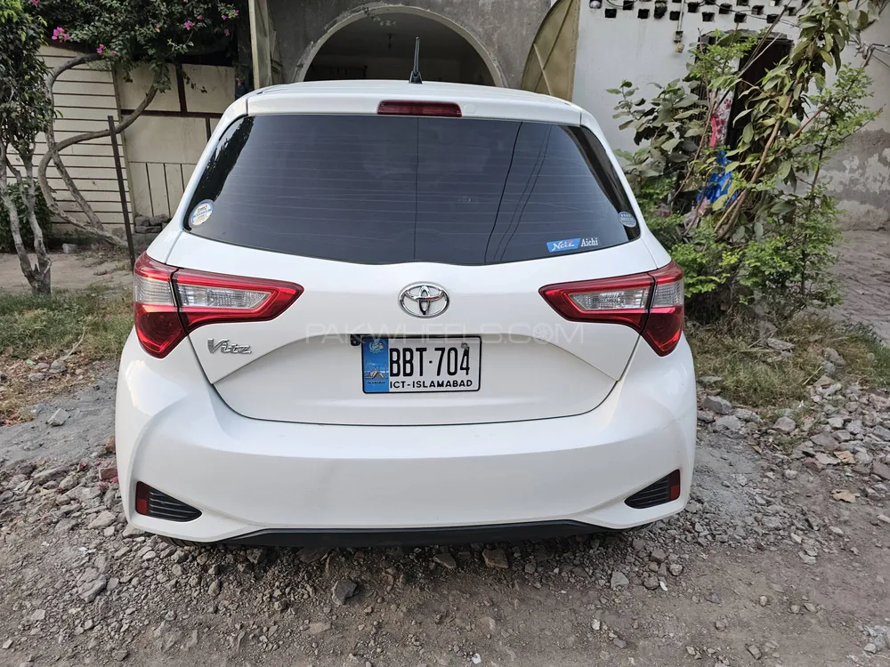 Toyota Vitz 2019 for Sale in Kharian Image-1