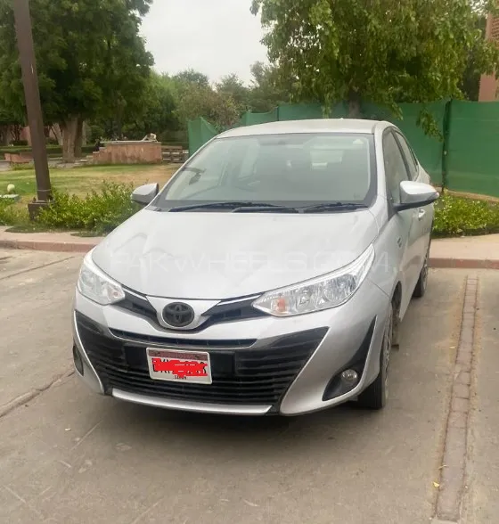 Toyota Yaris Sedan 2022 for Sale in Karachi Image-1