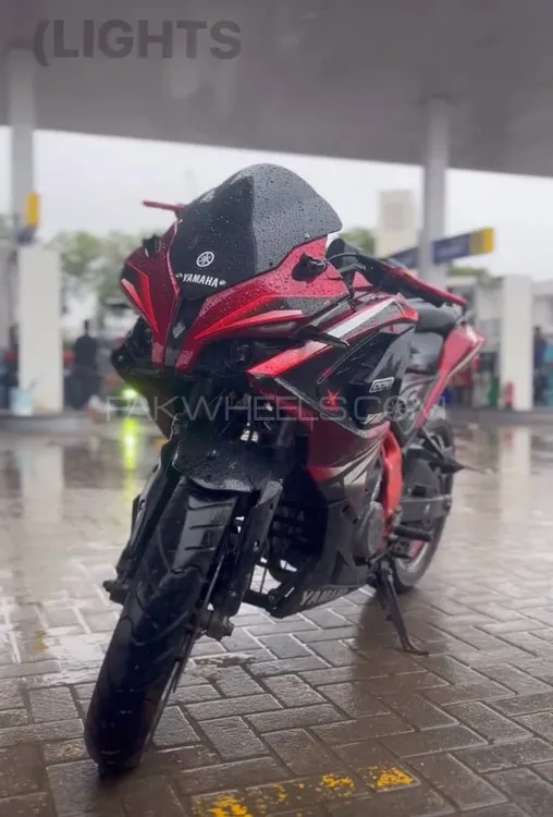 Yamaha YZF-R1 2018 for Sale Image-1