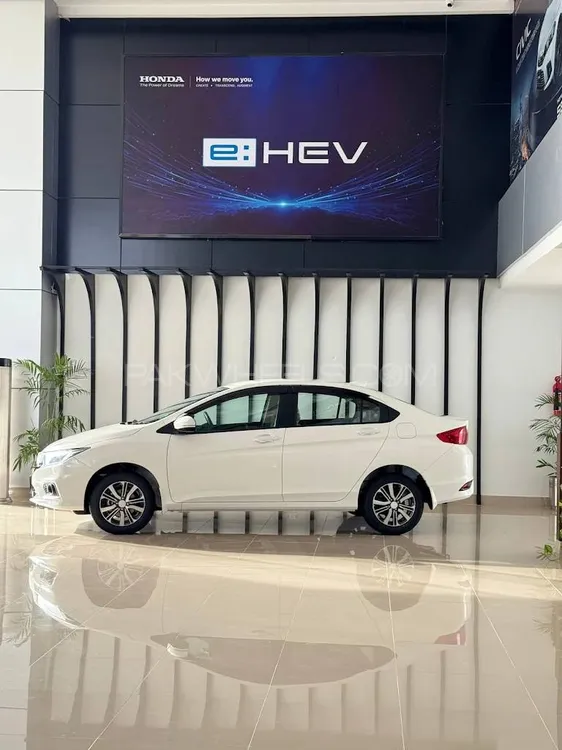 Honda City 2025 for Sale in Karachi Image-1