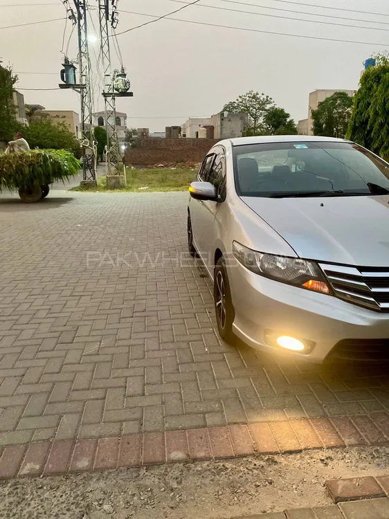 Honda City 2015 for Sale in Lahore Image-1