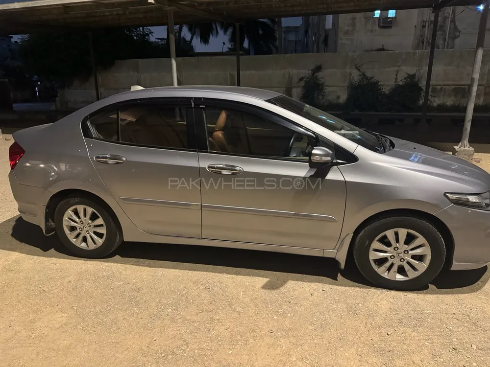 Honda City 2018 for Sale in Karachi Image-1