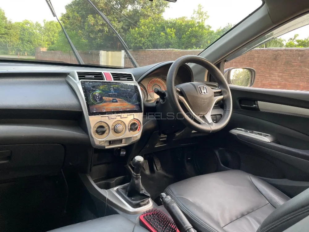 Honda City 2011 for Sale in Lahore Image-1