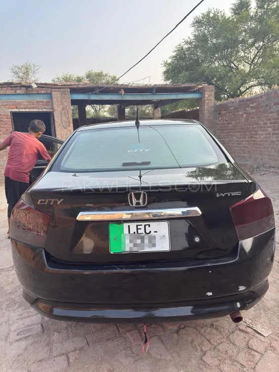 Honda City 2011 for Sale in Sheikhupura Honda City 2011 for Sale in Sheikhupura Image-2