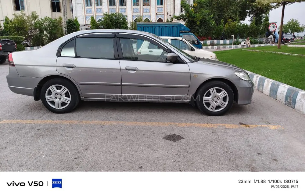 Honda Civic 2005 for Sale in Islamabad Image-1