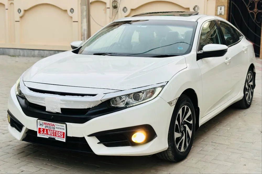 Honda Civic 2017 for Sale in Gujranwala Image-1
