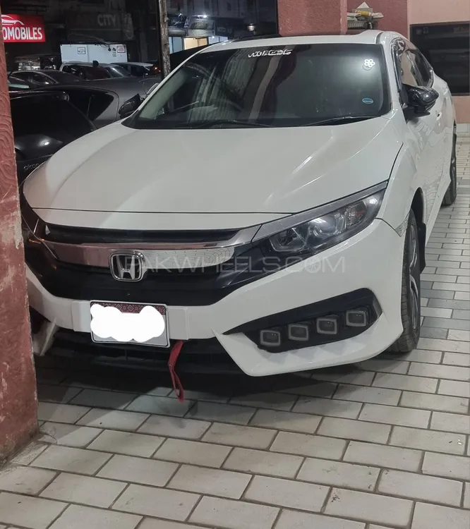 Honda Civic 2018 for Sale in Karachi Image-1