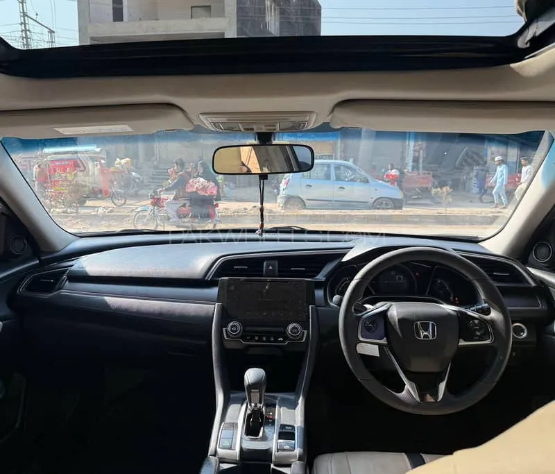 Honda Civic 2018 for Sale in Kasur Image-1