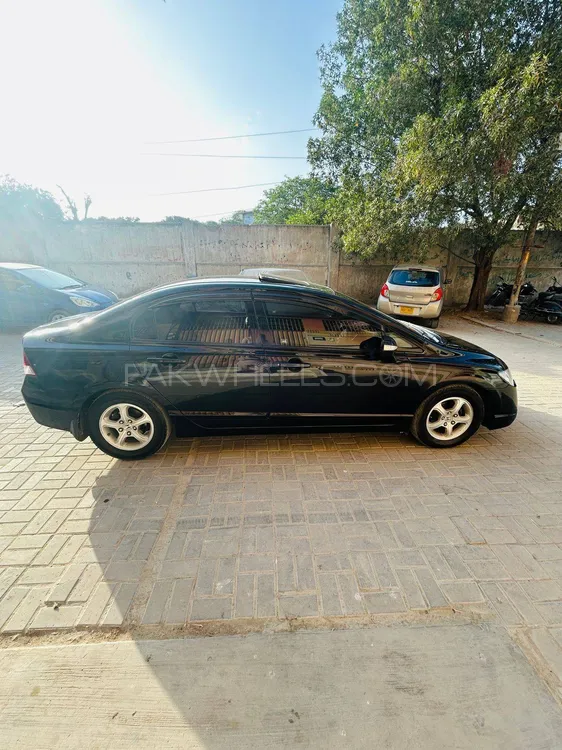 Honda Civic 2011 for Sale in Karachi Image-1