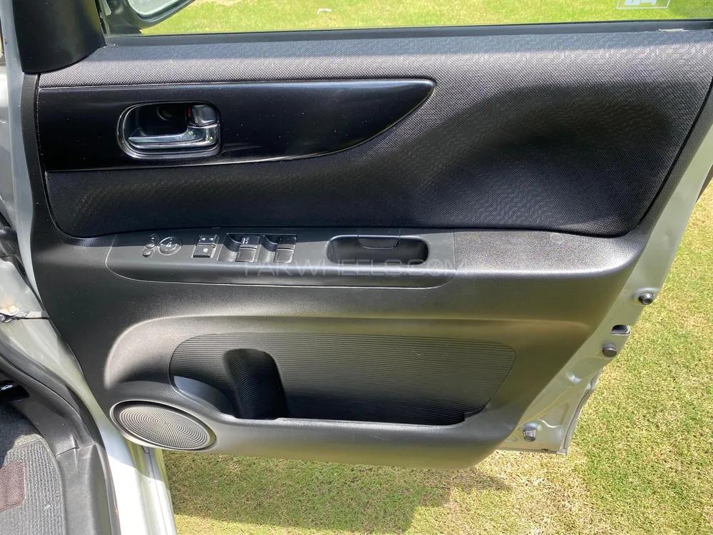 Honda N Box 2013 for Sale in Lahore Honda N Box 2013 for Sale in Lahore Image-6