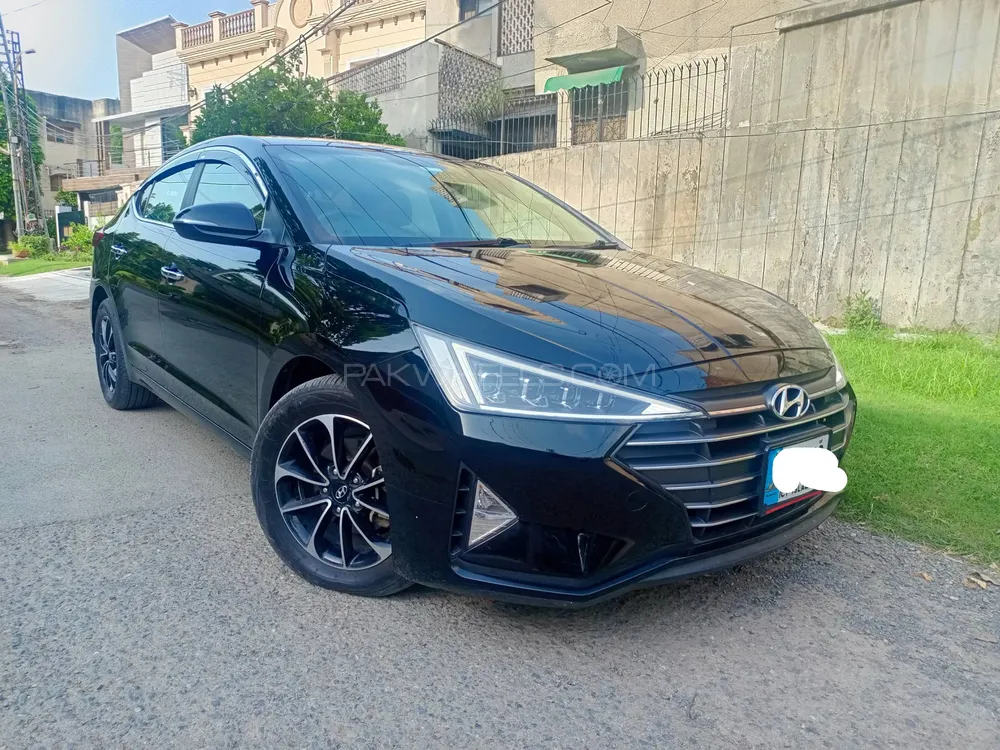 Hyundai Elantra 2022 for Sale in Lahore Image-1