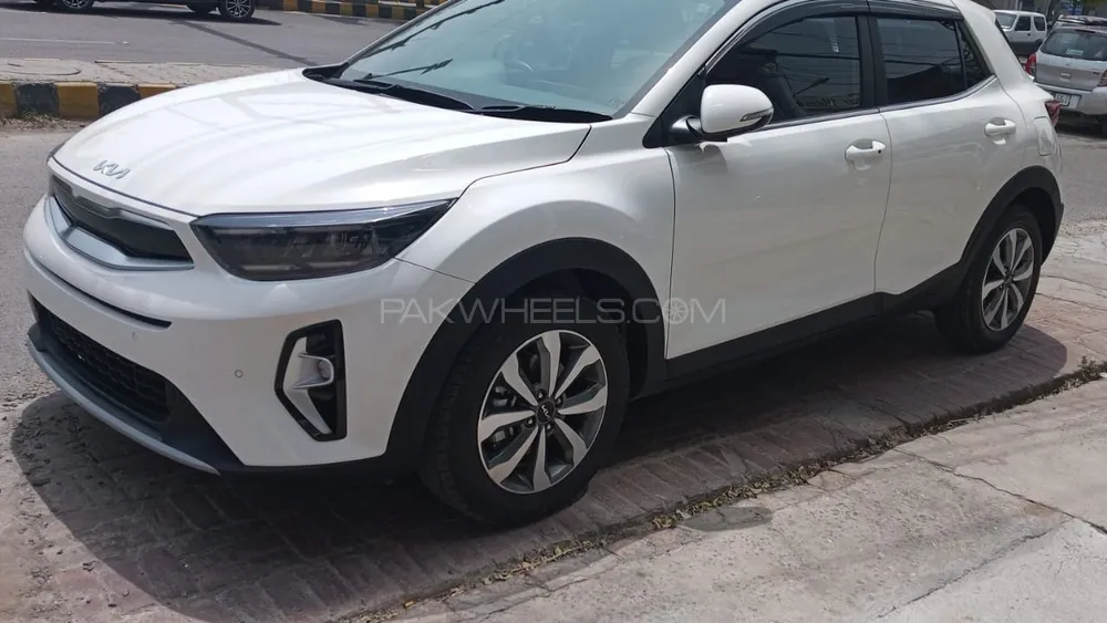 KIA Stonic 2024 for Sale in Lahore Image-1