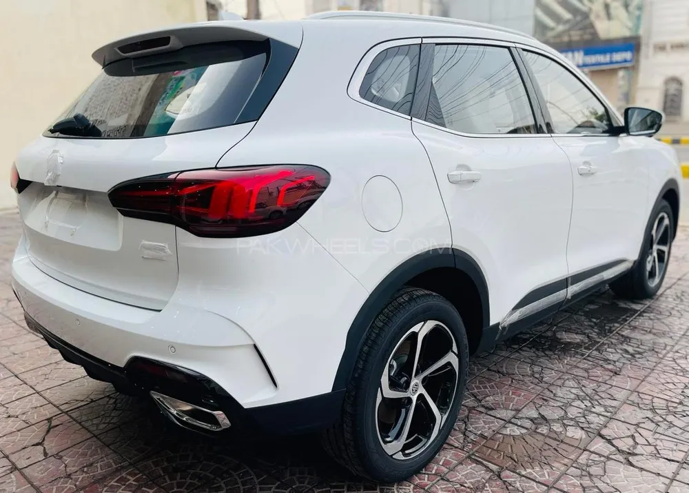 MG HS 2025 for Sale in Lahore Image-1
