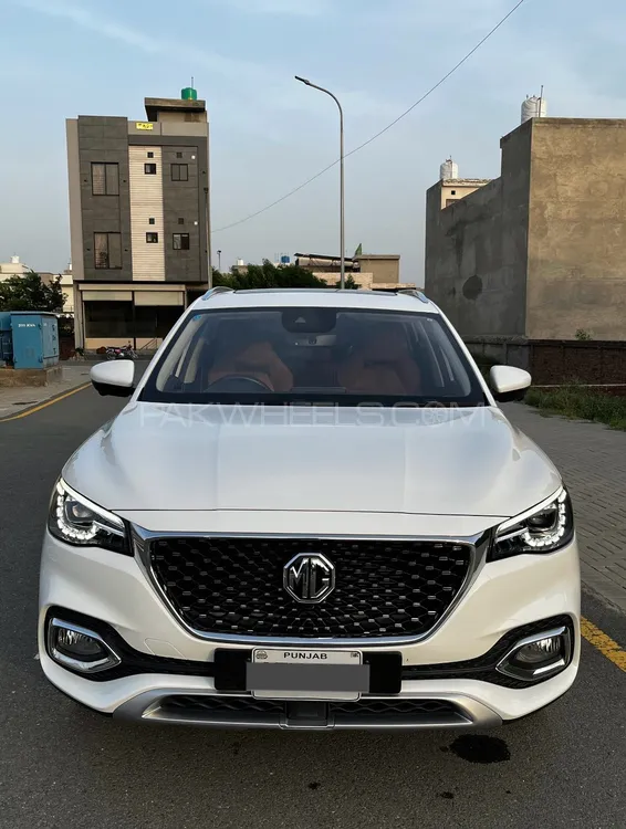 MG HS 2024 for Sale in Faisalabad Image-1