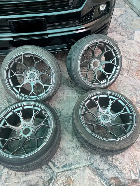 Shogun 17 inch 5 Nut without tyres  Image-1