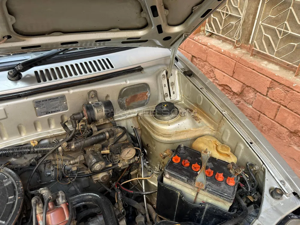 Suzuki Mehran 2005 for Sale in Rawalpindi Suzuki Mehran 2005 for Sale in Rawalpindi Image-10